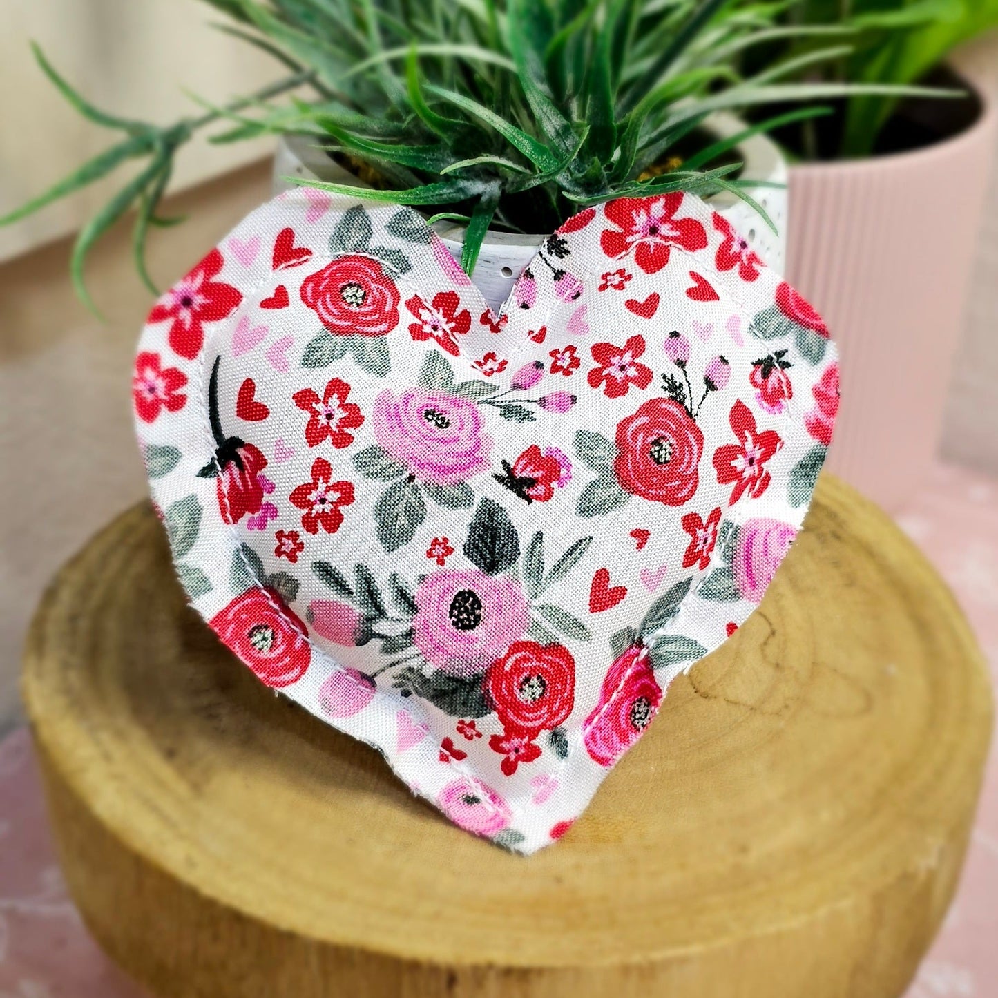Red Roses Mini Plush Heart Pillow, Tiered Tray Decor Fillers